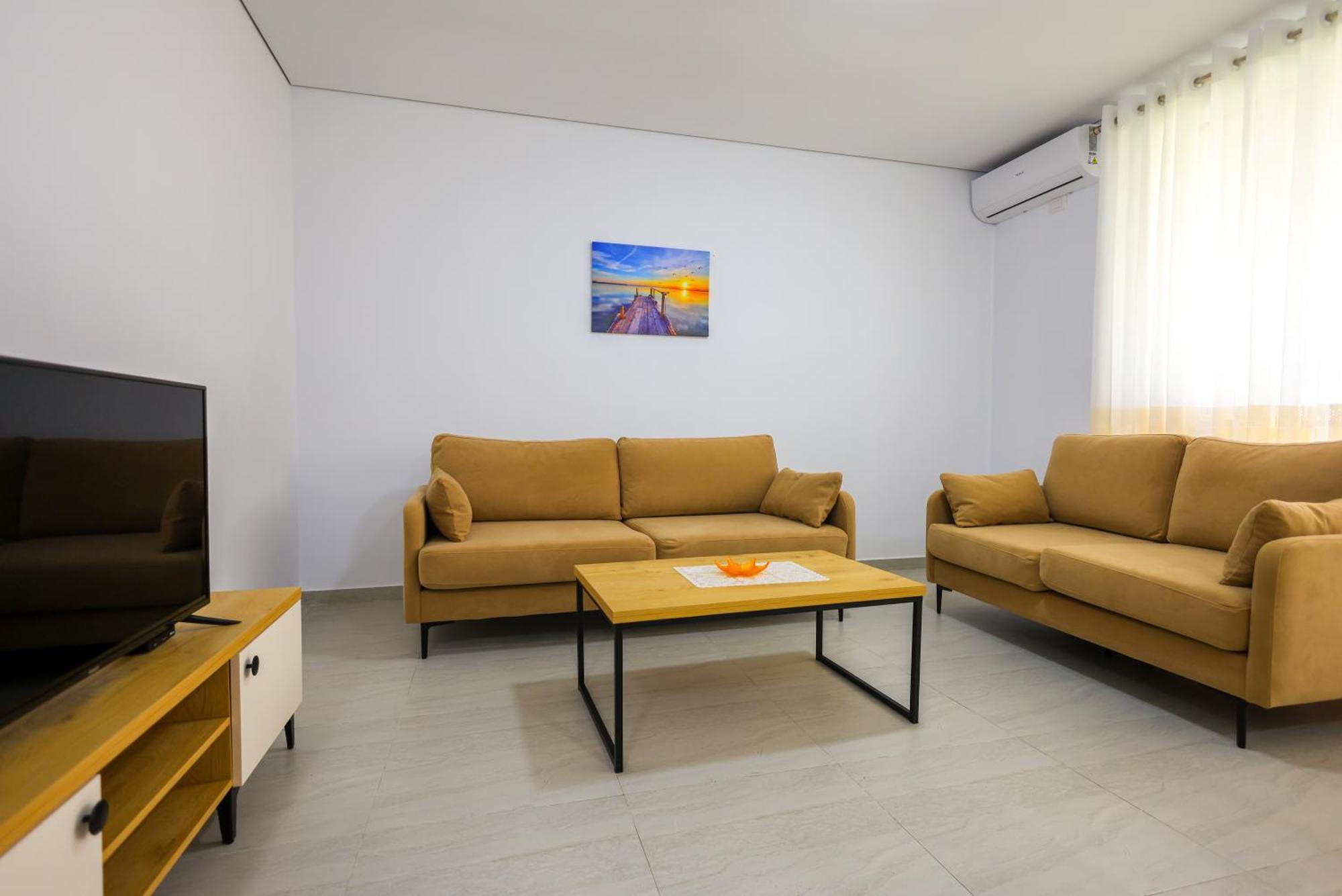 Sanpietro Vacation Apartments Durres Ngoại thất bức ảnh