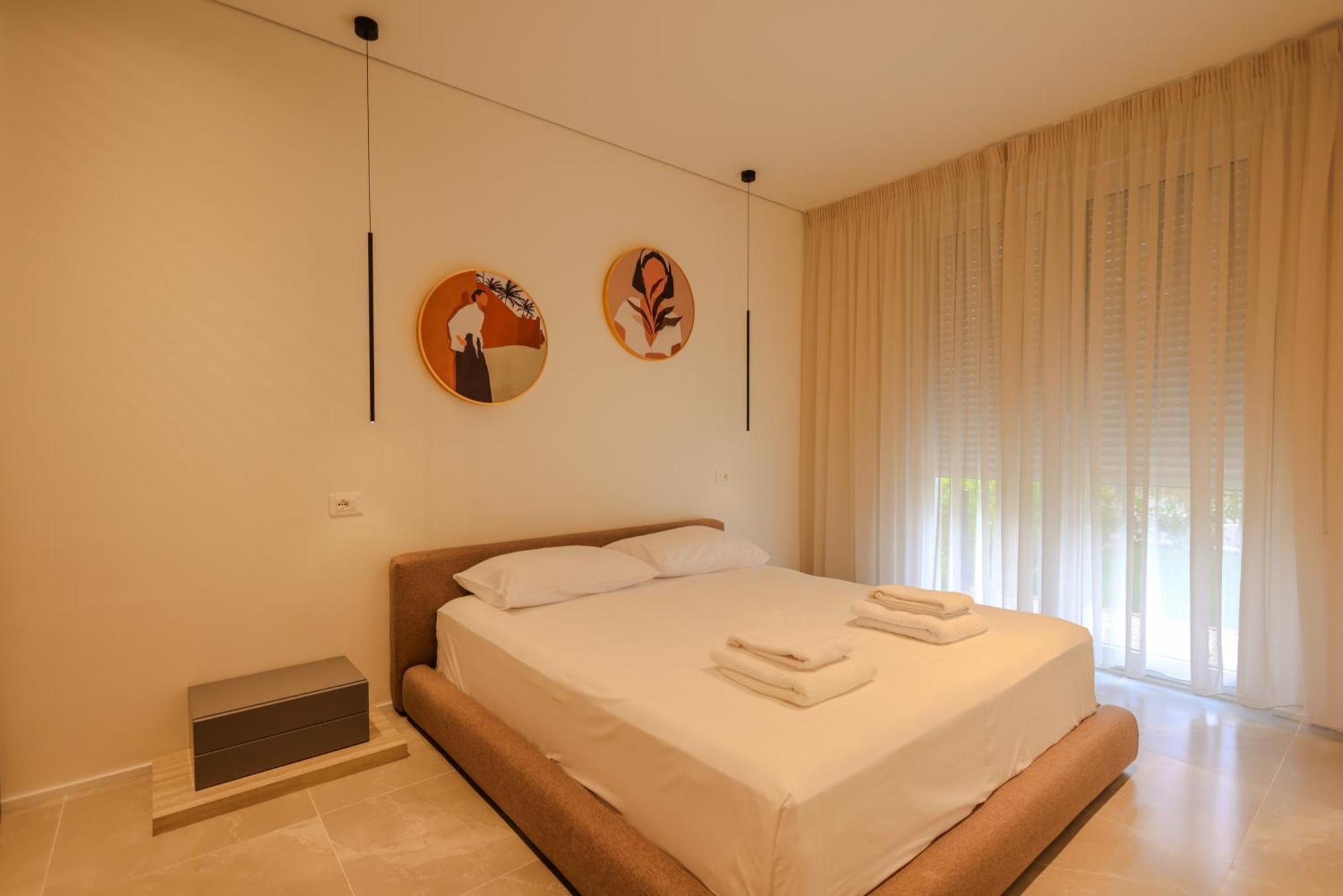 Sanpietro Vacation Apartments Durres Ngoại thất bức ảnh